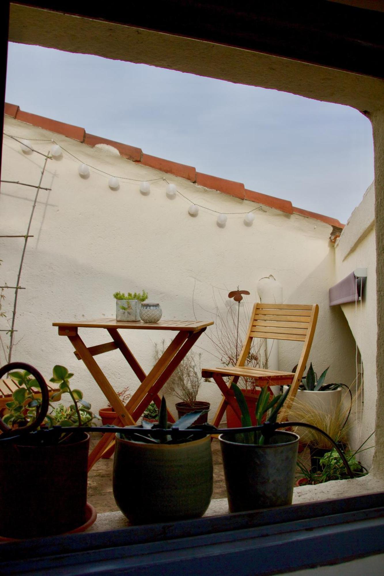 Joli Studio Avec Terrasse-Jardin Sur Les Toits, Coeur Historique Montpellier Bagian luar foto
