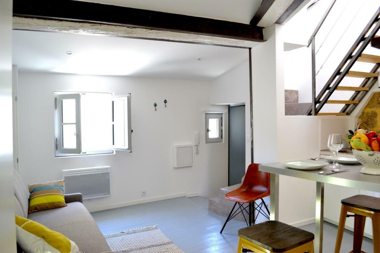 Joli Studio Avec Terrasse-Jardin Sur Les Toits, Coeur Historique Montpellier Bagian luar foto
